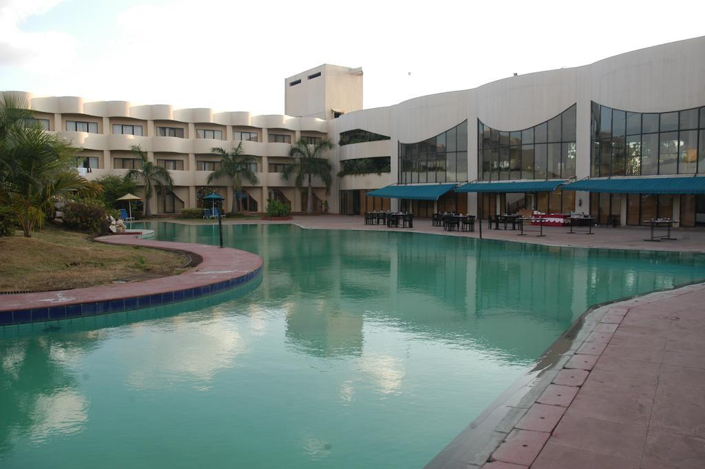 Meuse Jupiter Business And Luxury Hotel Nashik Exterior photo